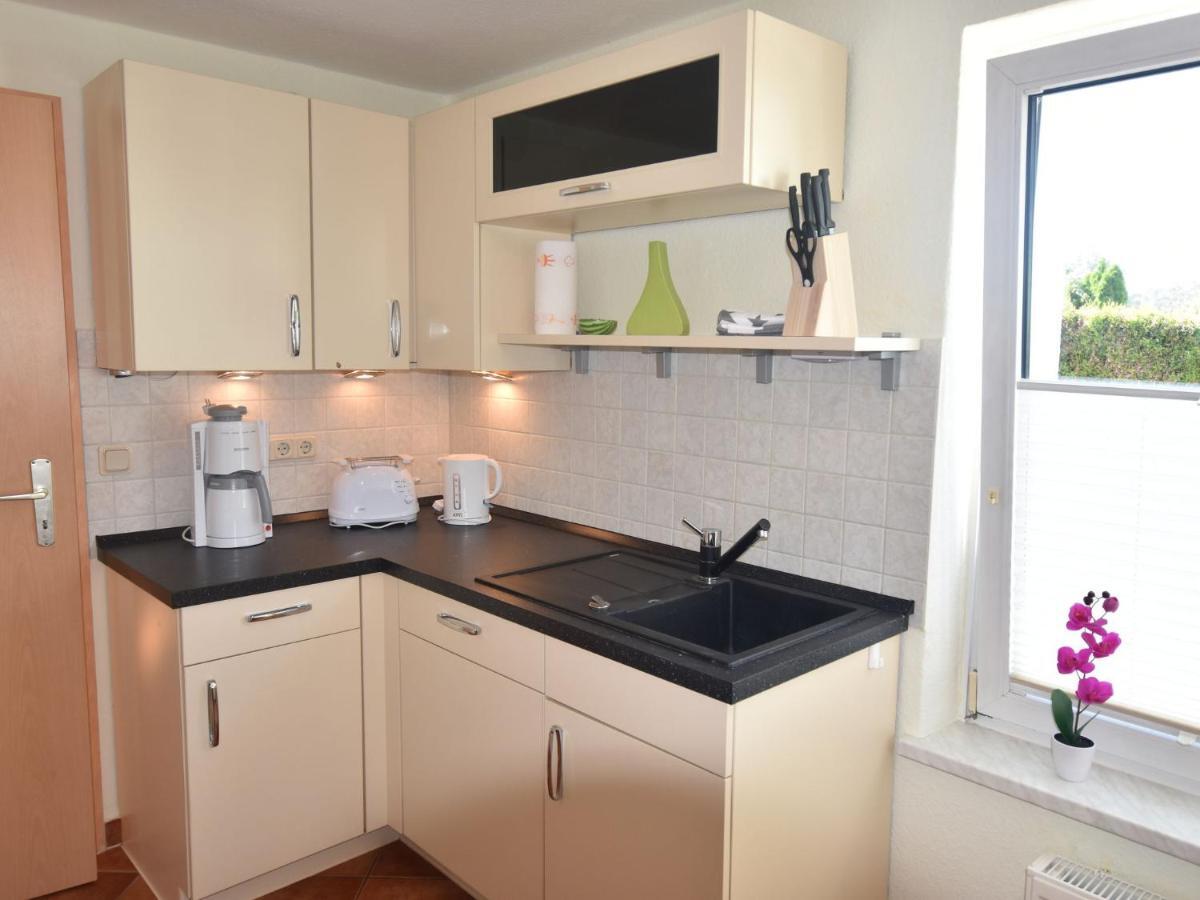Villa Modern Bungalow In Kroepelin With Garden Chambre photo